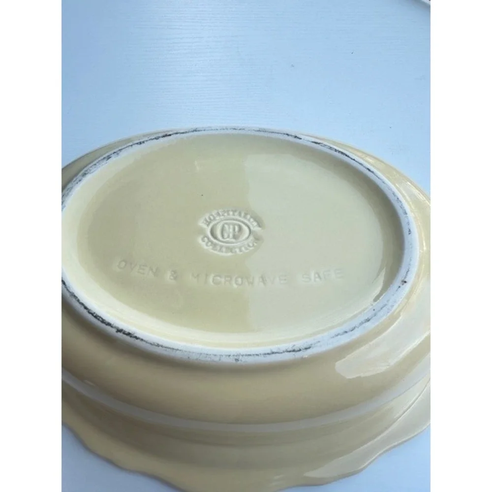 Vintage Yellow Ceramic‎ Oval Casserole Dish with Lid Scalloped Rim Stoneware